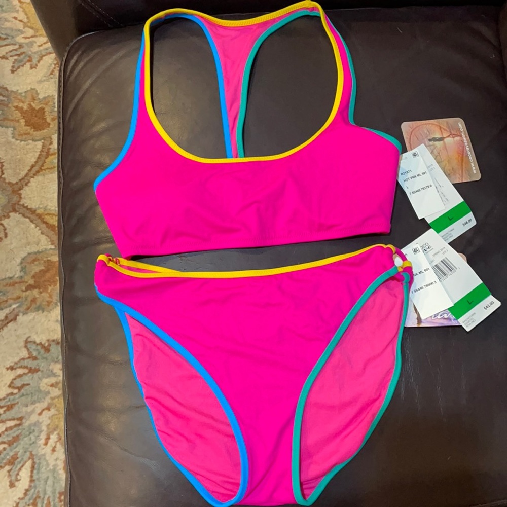 Adorable bikini.